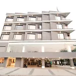 Aceotel Premier, Vijay Nagar